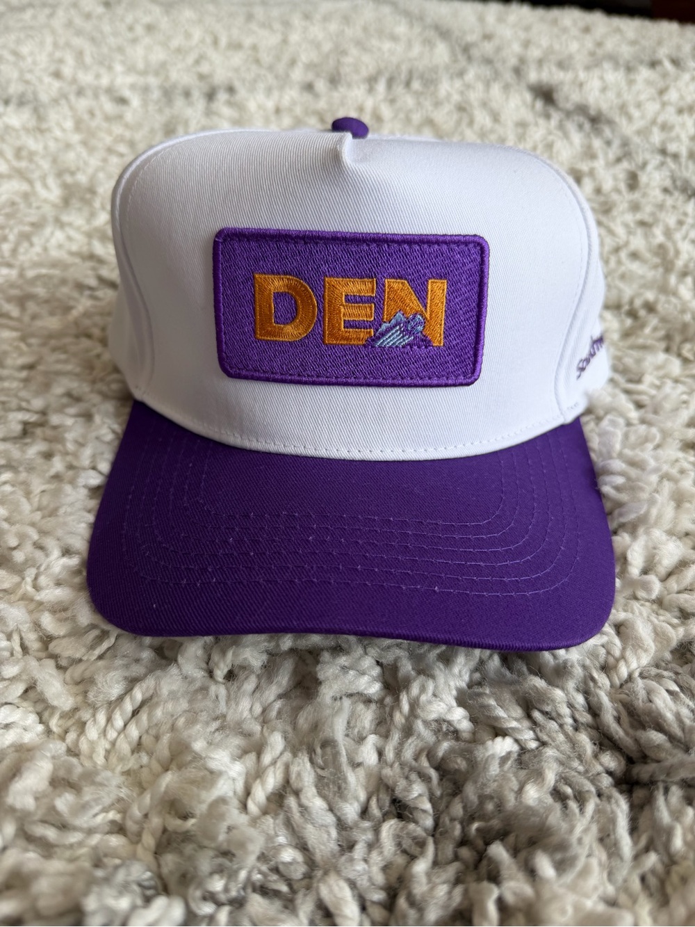 NWOT Colorado Rockies Trucker Hat + Pin